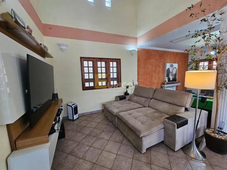 Casa para aluguel no Bosque em Vinhedo/SP: 