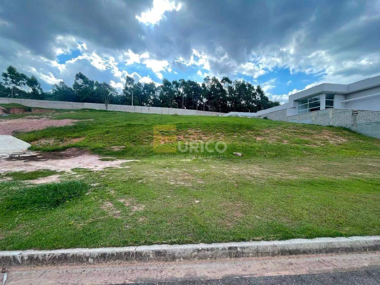 Terreno em Condomínio à venda no Condomínio Residencial Villa D’Oro em Vinhedo/SP: 