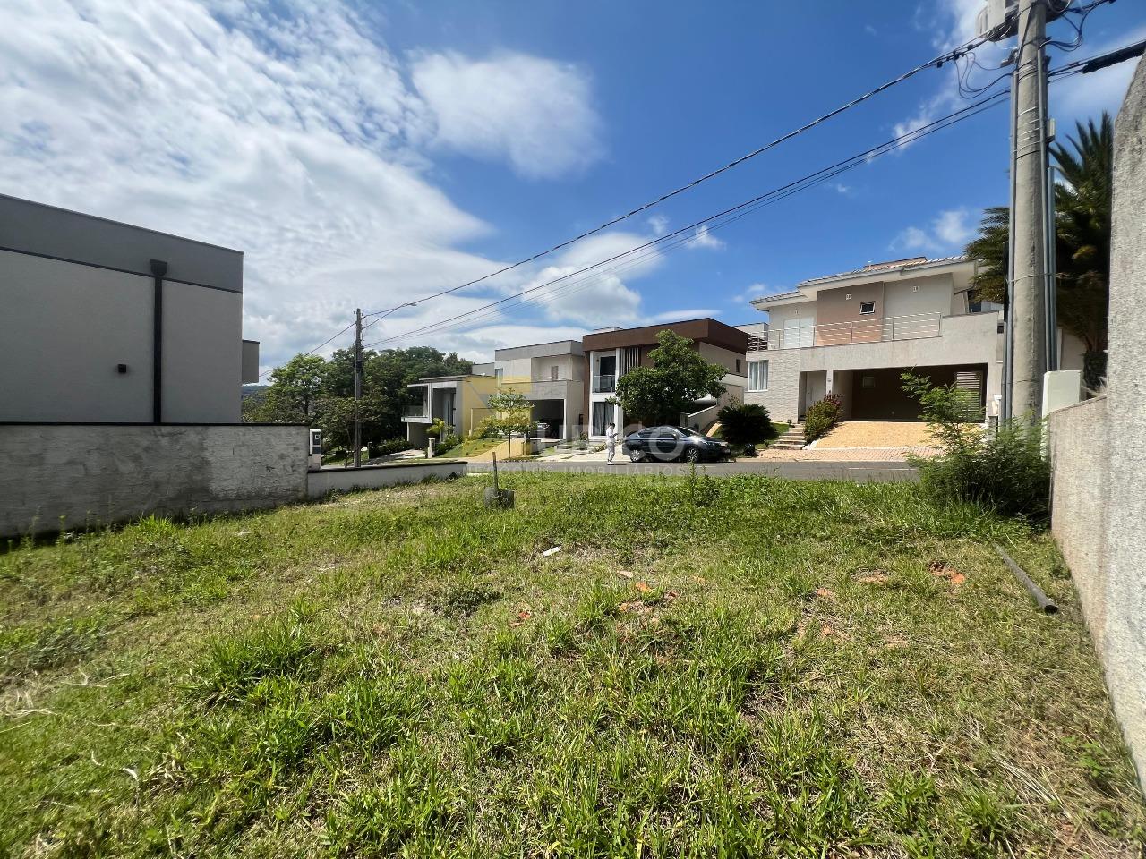 Terreno em Condomínio à venda no Condomínio Vita Verdi em Valinhos/SP: 