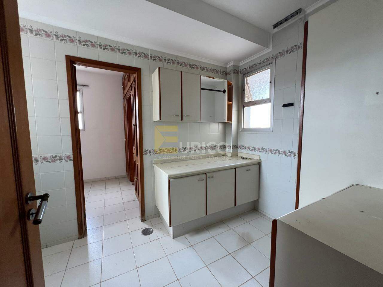 Apartamento para aluguel no Condomínio Edifício Cortina D’Ampezzo em Valinhos/SP: 
