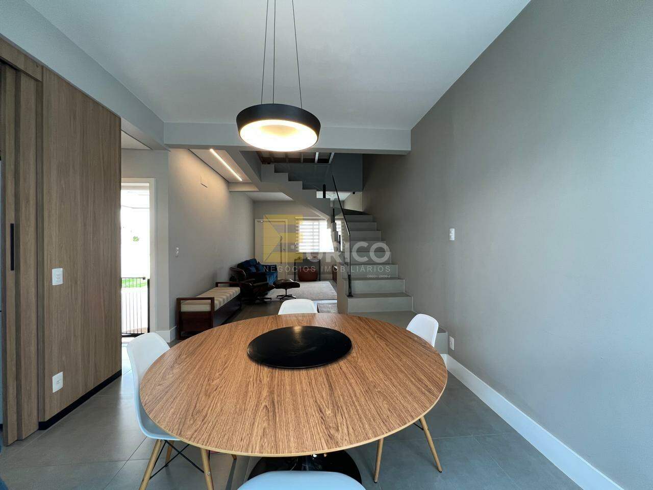 Casa em condomínio à venda no Condomínio Villa Araucária em Valinhos/SP: 