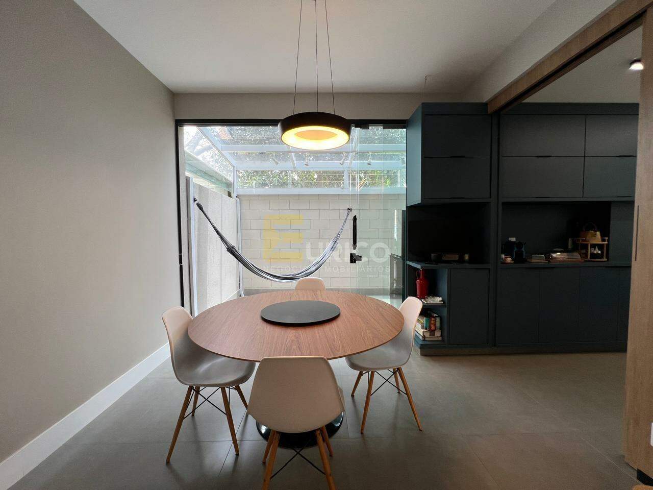 Casa em condomínio à venda no Condomínio Villa Araucária em Valinhos/SP: 