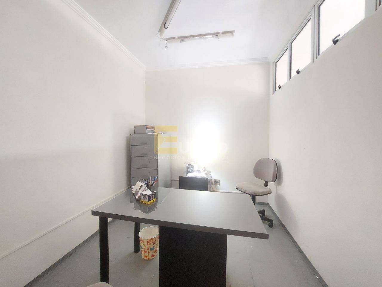Sala à venda no Centro em Valinhos/SP: 