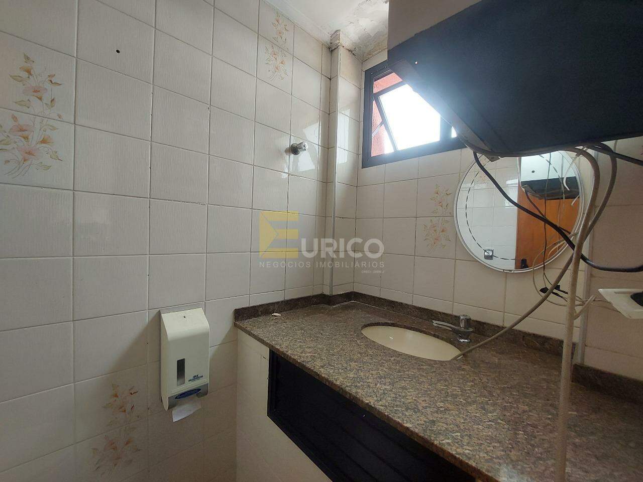 Sala à venda no Centro em Valinhos/SP: 
