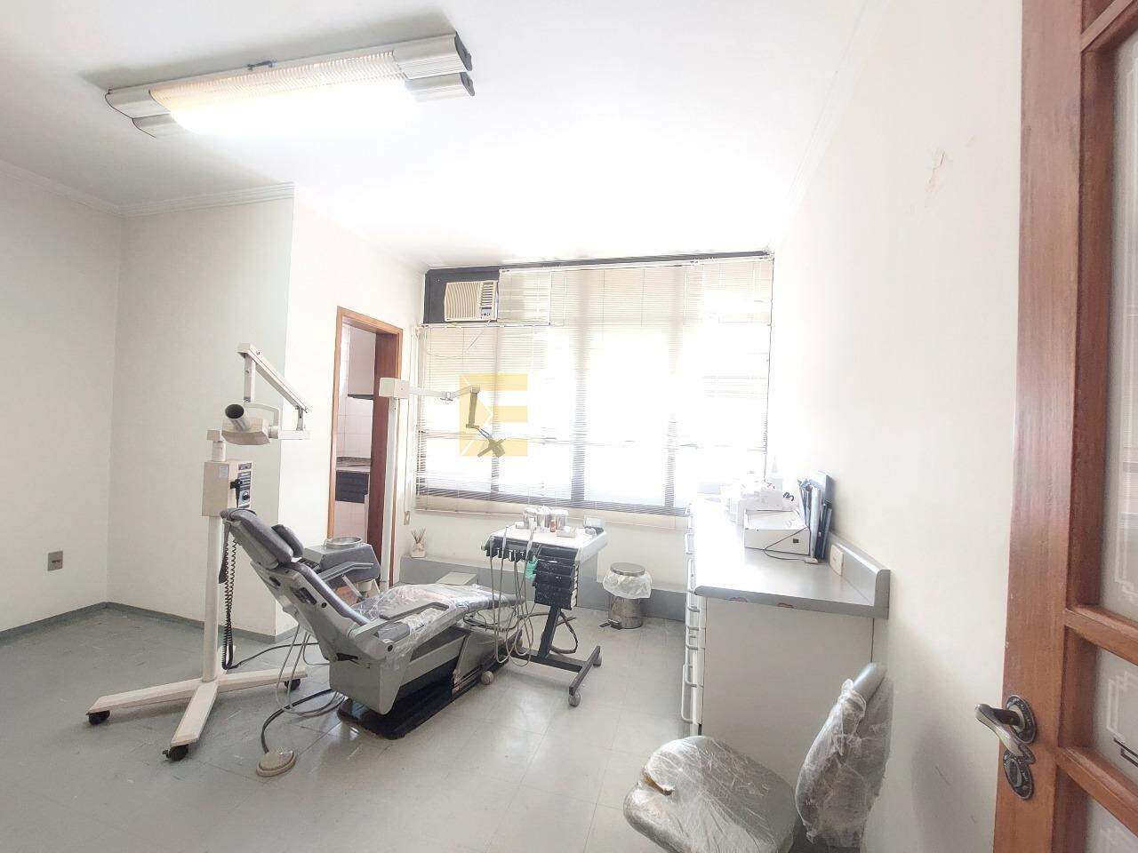 Sala à venda no Centro em Valinhos/SP: 