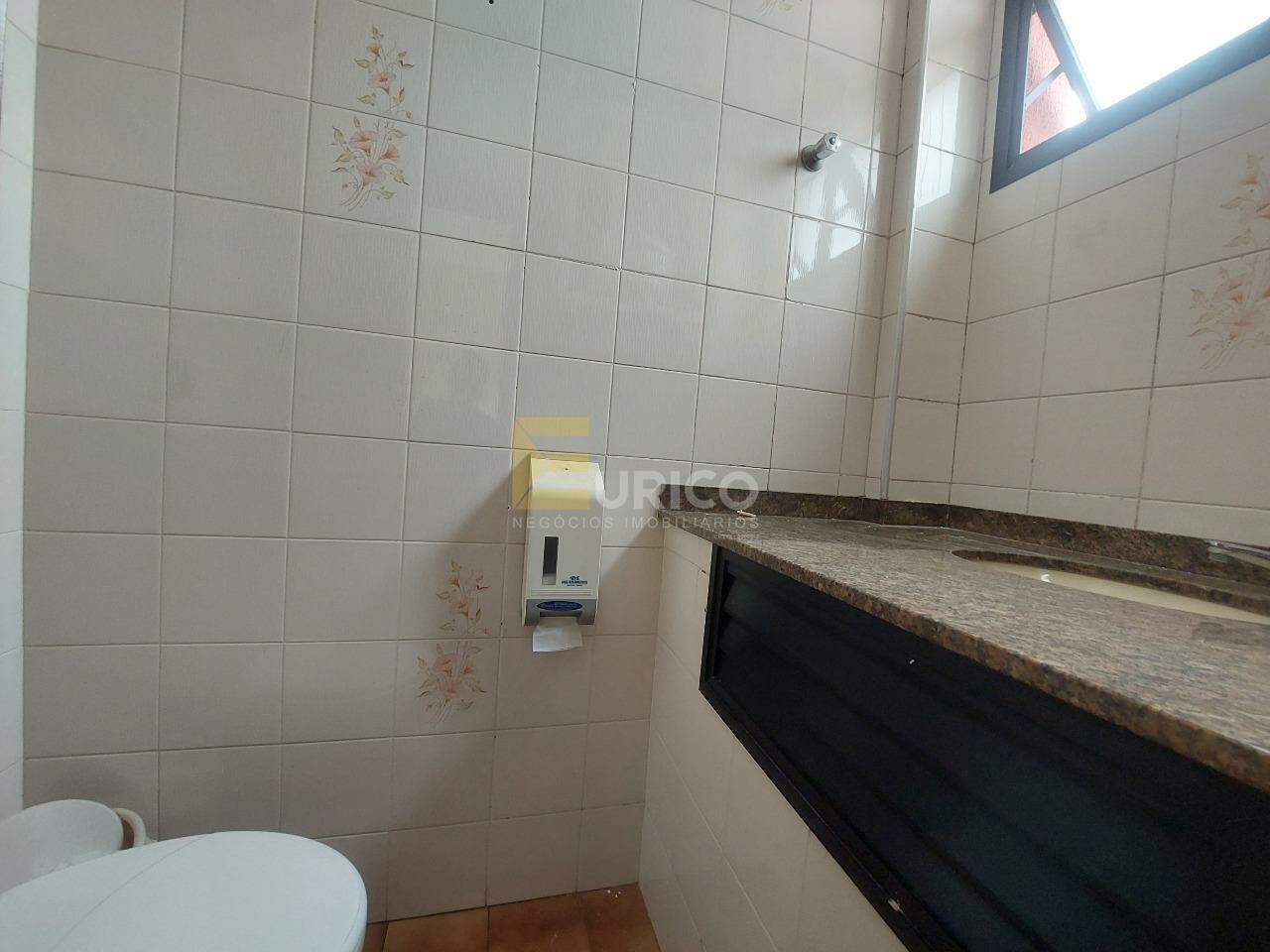 Sala à venda no Centro em Valinhos/SP: 