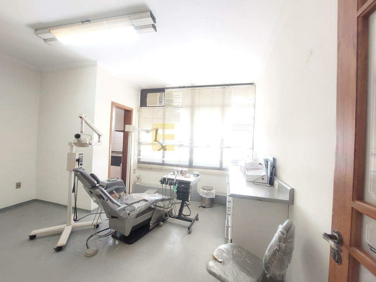 Sala para aluguel no Centro em Valinhos/SP: 