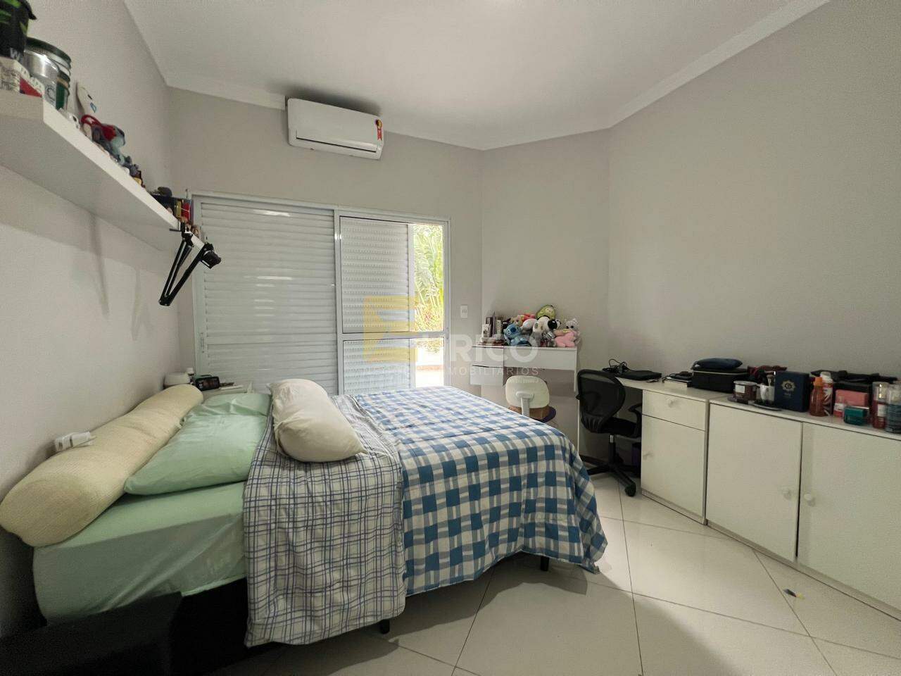 Casa em condomínio à venda no Condomínio Morada das Nascentes em Valinhos/SP: