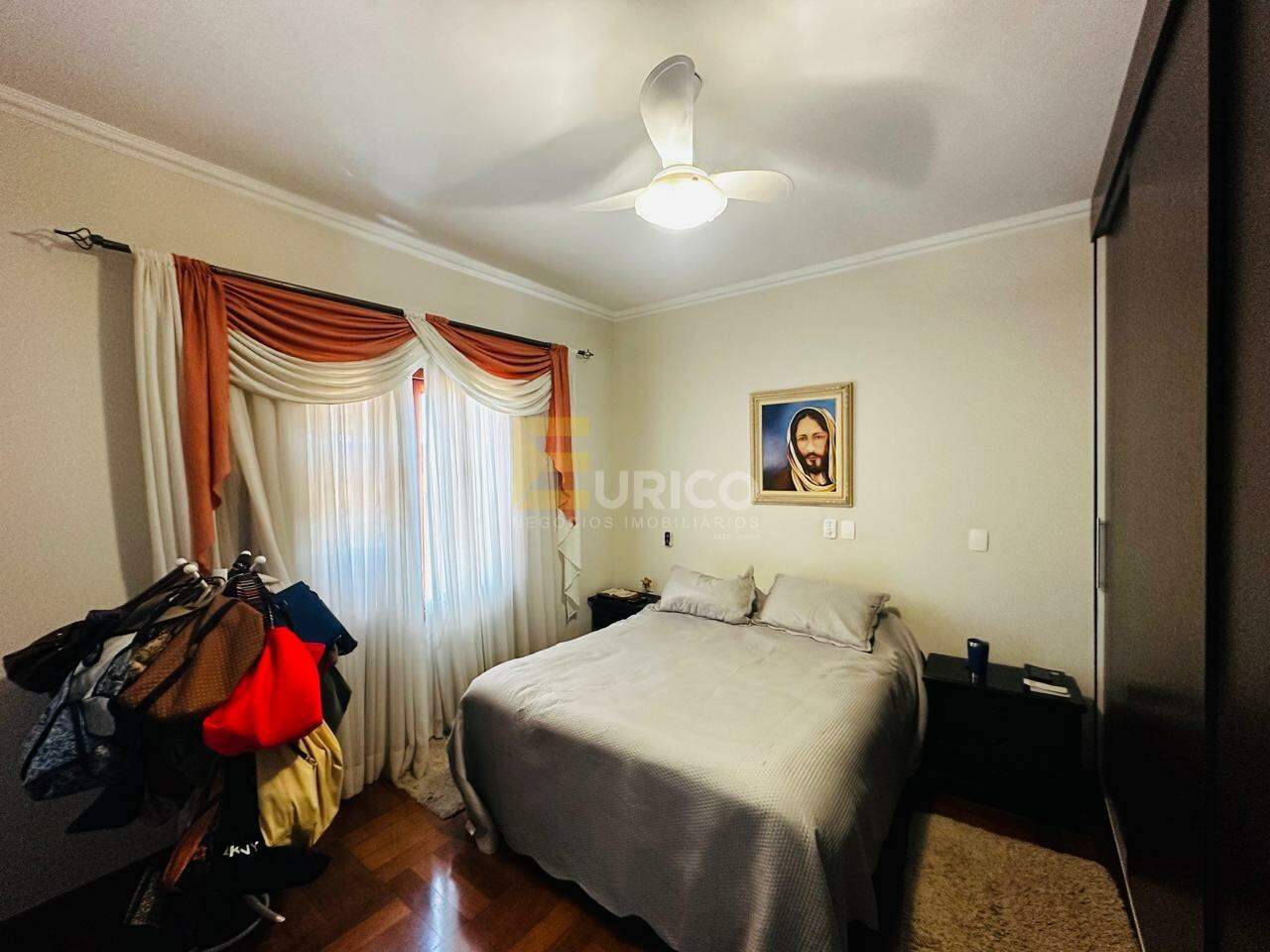 Casa em condomínio à venda no Condomínio Residencial Terras do Caribe em Valinhos/SP: 