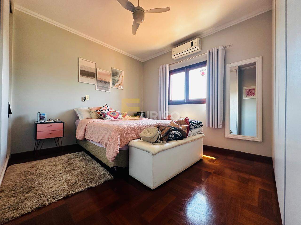 Casa em condomínio à venda no Condomínio Residencial Terras do Caribe em Valinhos/SP: 