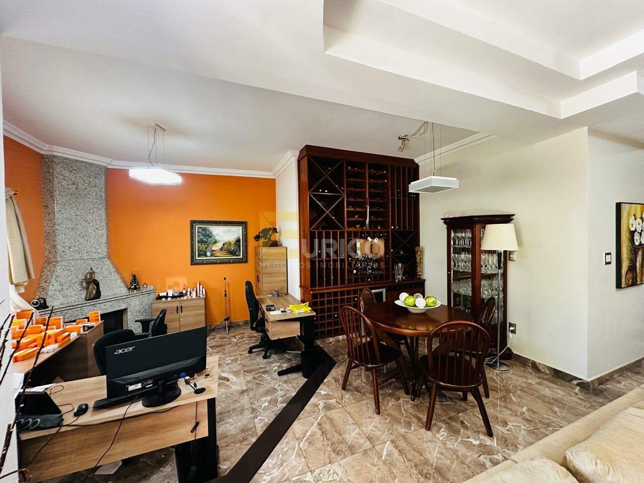 Casa em condomínio à venda no Condomínio Residencial Terras do Caribe em Valinhos/SP: 