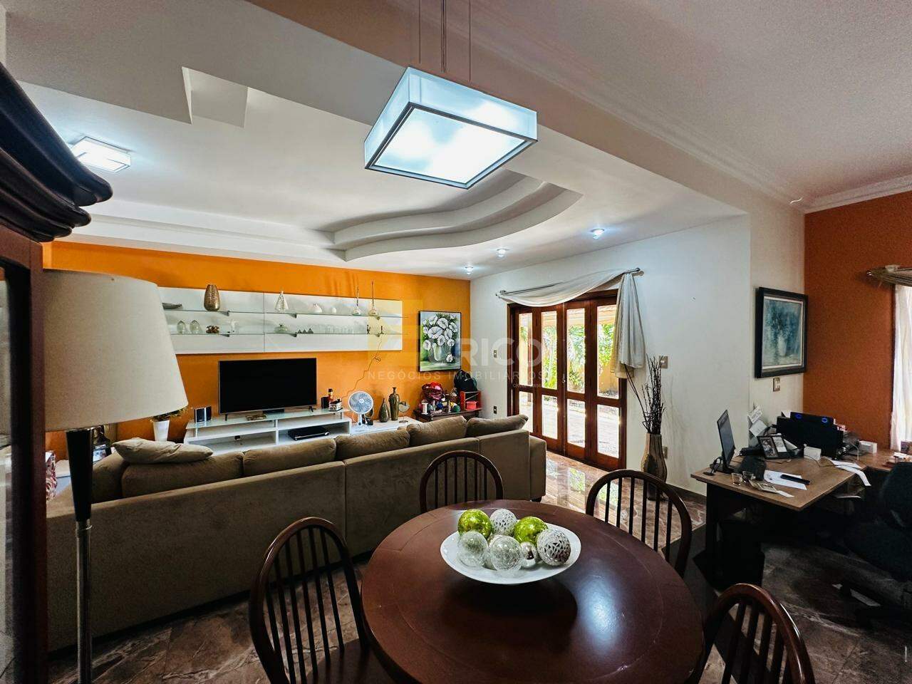 Casa em condomínio à venda no Condomínio Residencial Terras do Caribe em Valinhos/SP: 