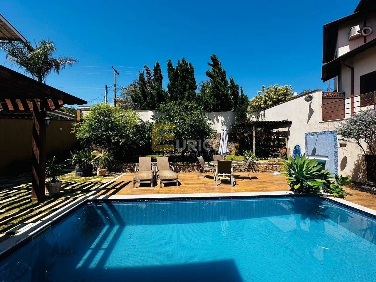 Casa em condomínio à venda no Condomínio Residencial Terras do Caribe em Valinhos/SP: 