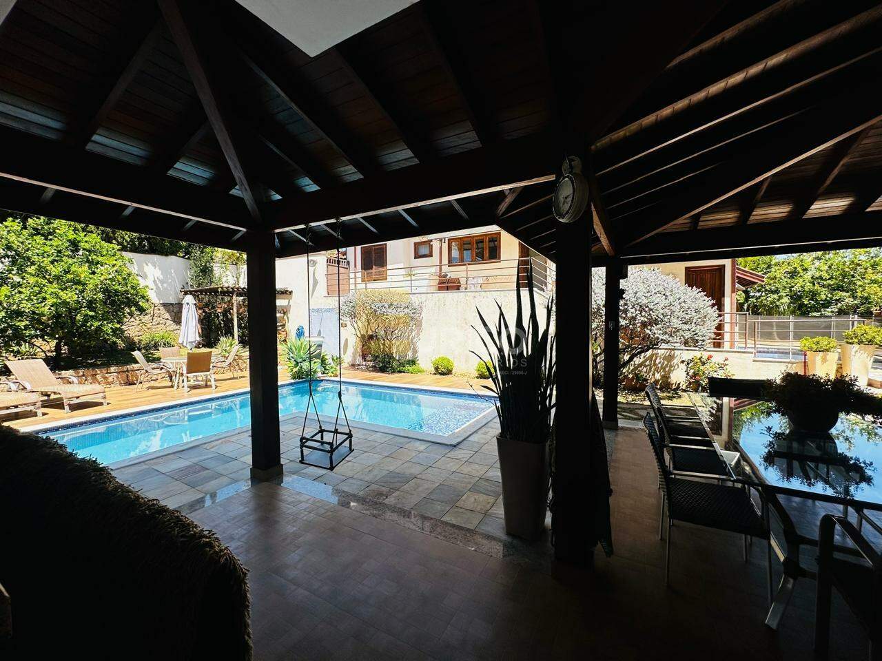Casa em condomínio à venda no Condomínio Residencial Terras do Caribe em Valinhos/SP: 