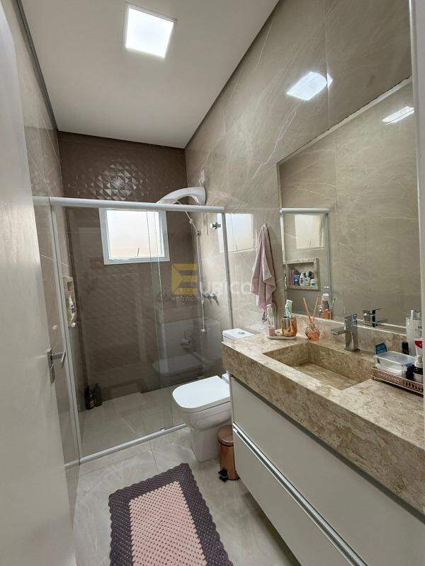 Casa em condomínio à venda no Condomínio Residencial Mont’Alcino em Valinhos/SP: 