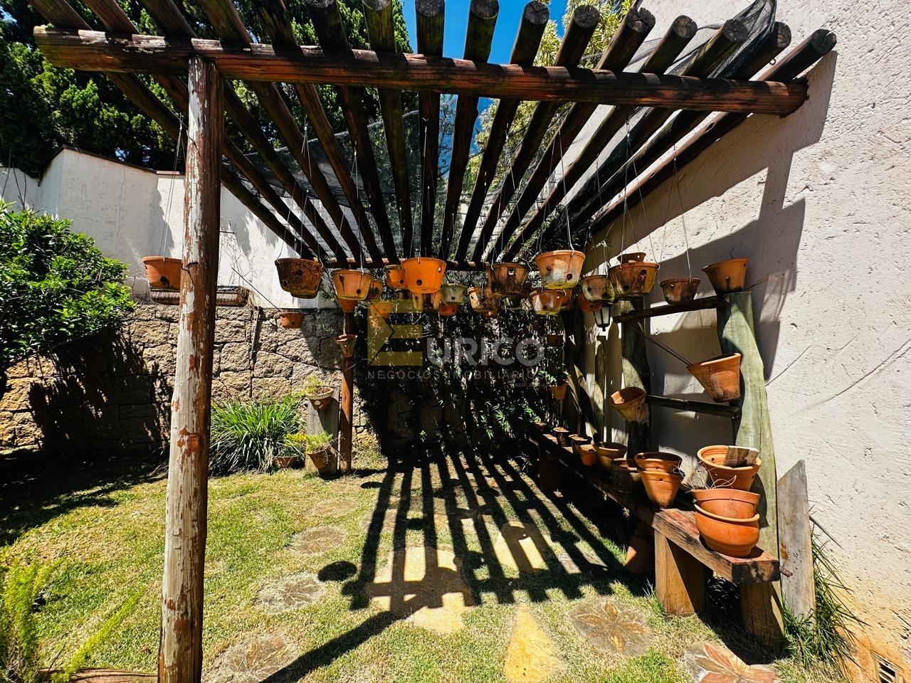 Casa em condomínio à venda no Condomínio Residencial Terras do Caribe em Valinhos/SP: 