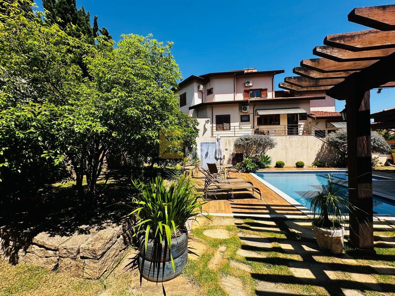 Casa em condomínio à venda no Condomínio Residencial Terras do Caribe em Valinhos/SP: 