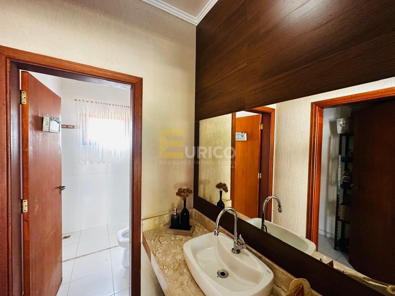 Casa em condomínio à venda no Condomínio Residencial Terras do Caribe em Valinhos/SP: 