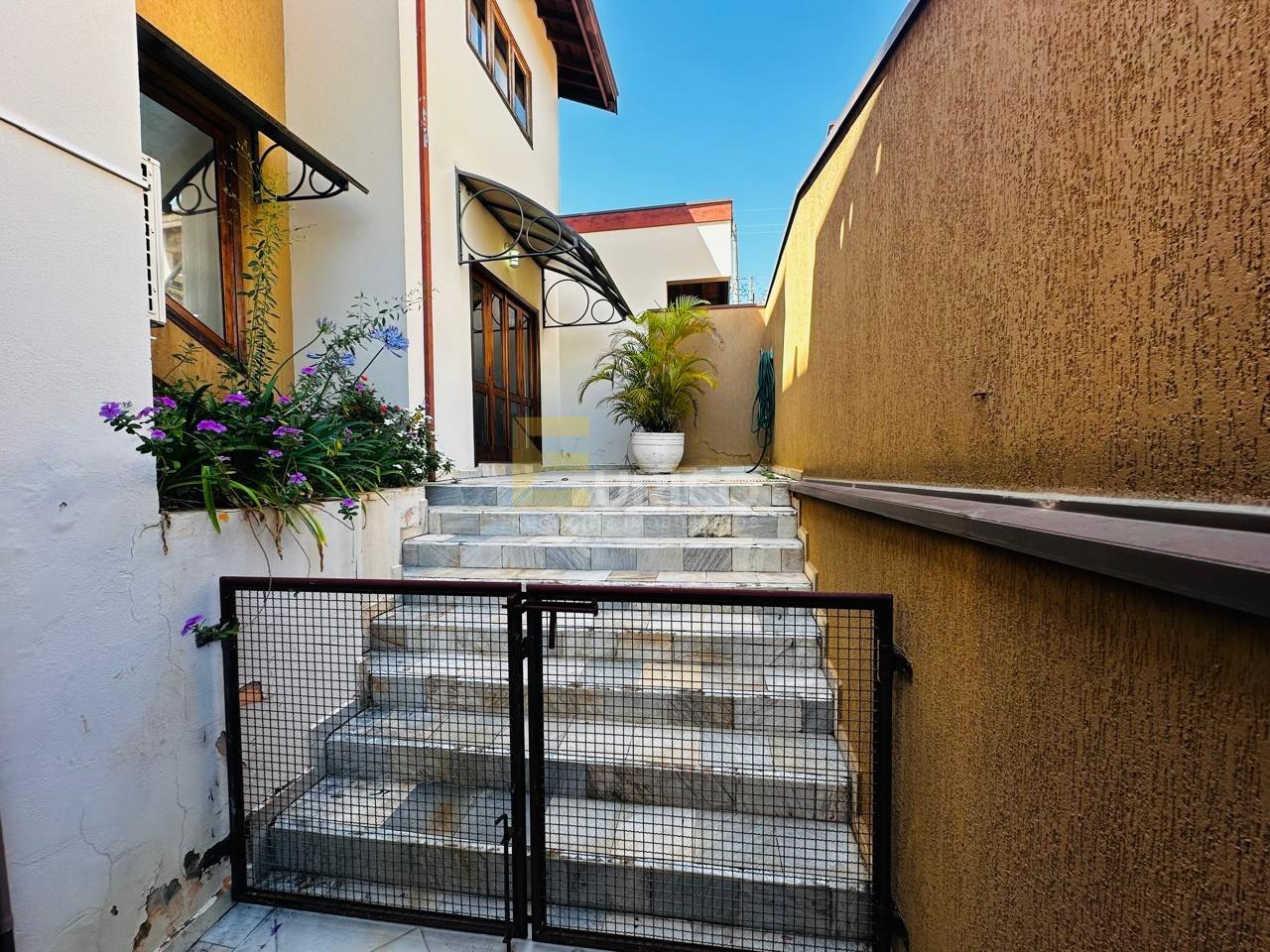 Casa em condomínio à venda no Condomínio Residencial Terras do Caribe em Valinhos/SP: 