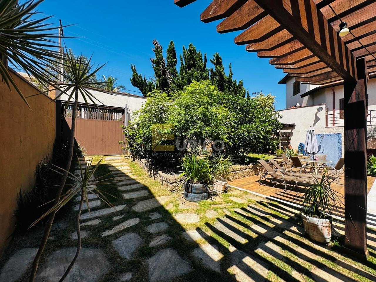 Casa em condomínio à venda no Condomínio Residencial Terras do Caribe em Valinhos/SP: 