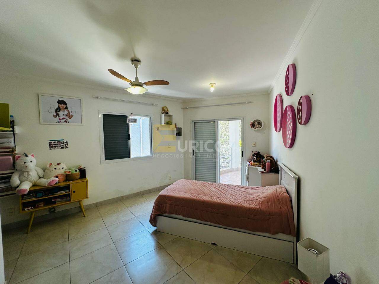 Casa em condomínio à venda no Condomínio Residencial Portal do Quiririm em Valinhos/SP: 