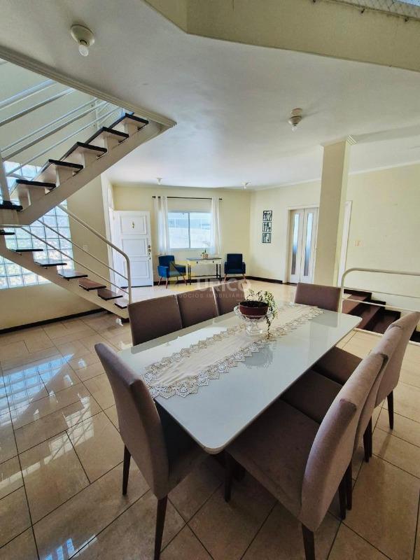 Casa em condomínio à venda no Condomínio Residencial Portal do Quiririm em Valinhos/SP: 