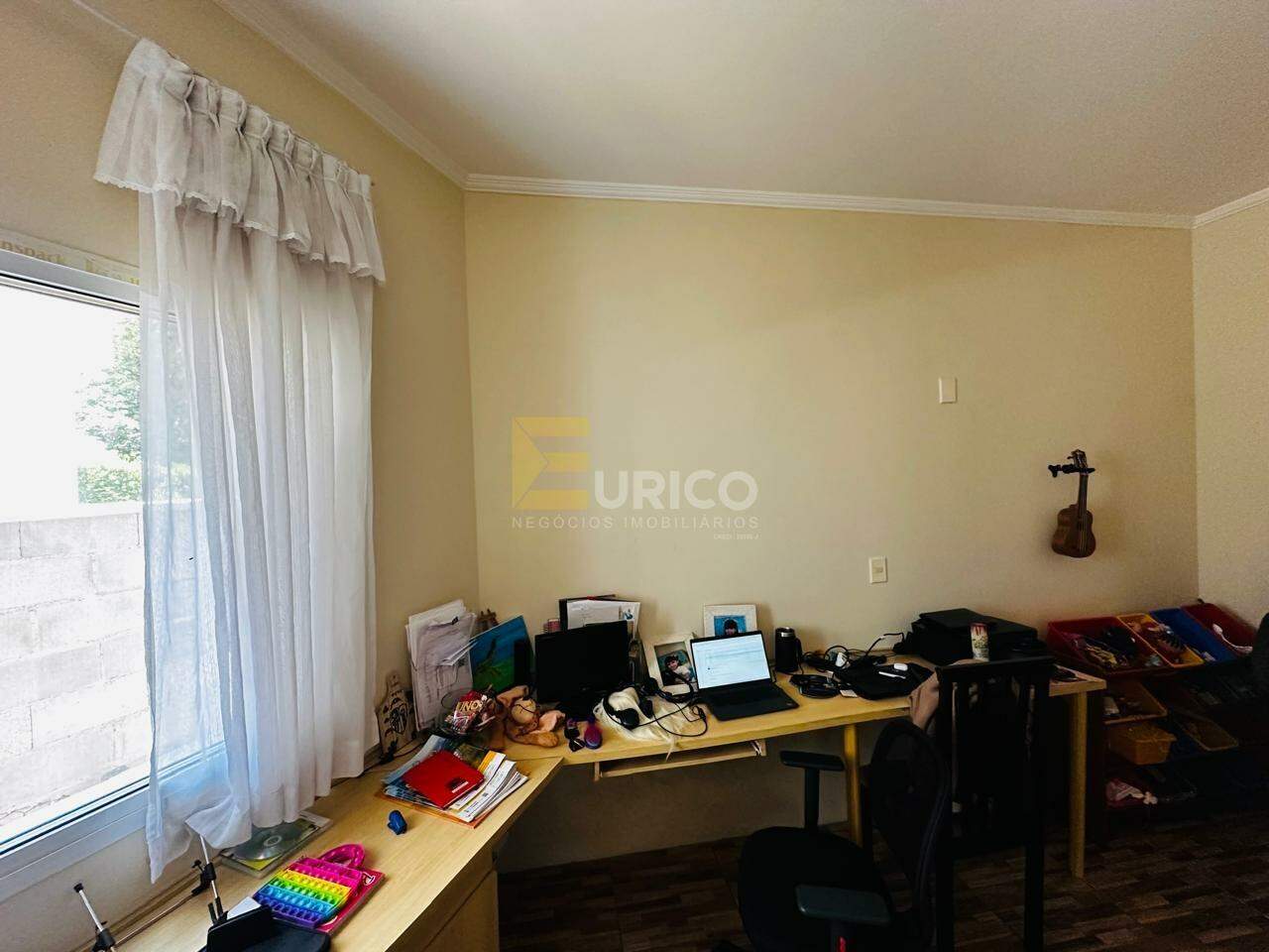 Casa em condomínio à venda no Condomínio Residencial Portal do Quiririm em Valinhos/SP: 