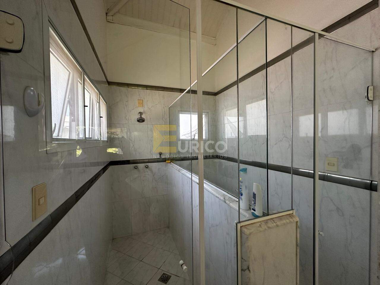 Casa em condomínio à venda no Condomínio Residencial Portal do Quiririm em Valinhos/SP: 