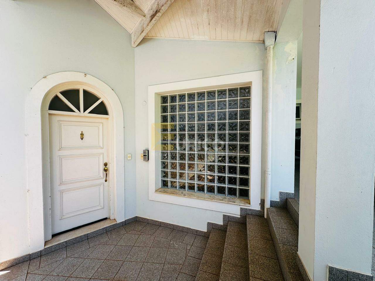 Casa em condomínio à venda no Condomínio Residencial Portal do Quiririm em Valinhos/SP: 