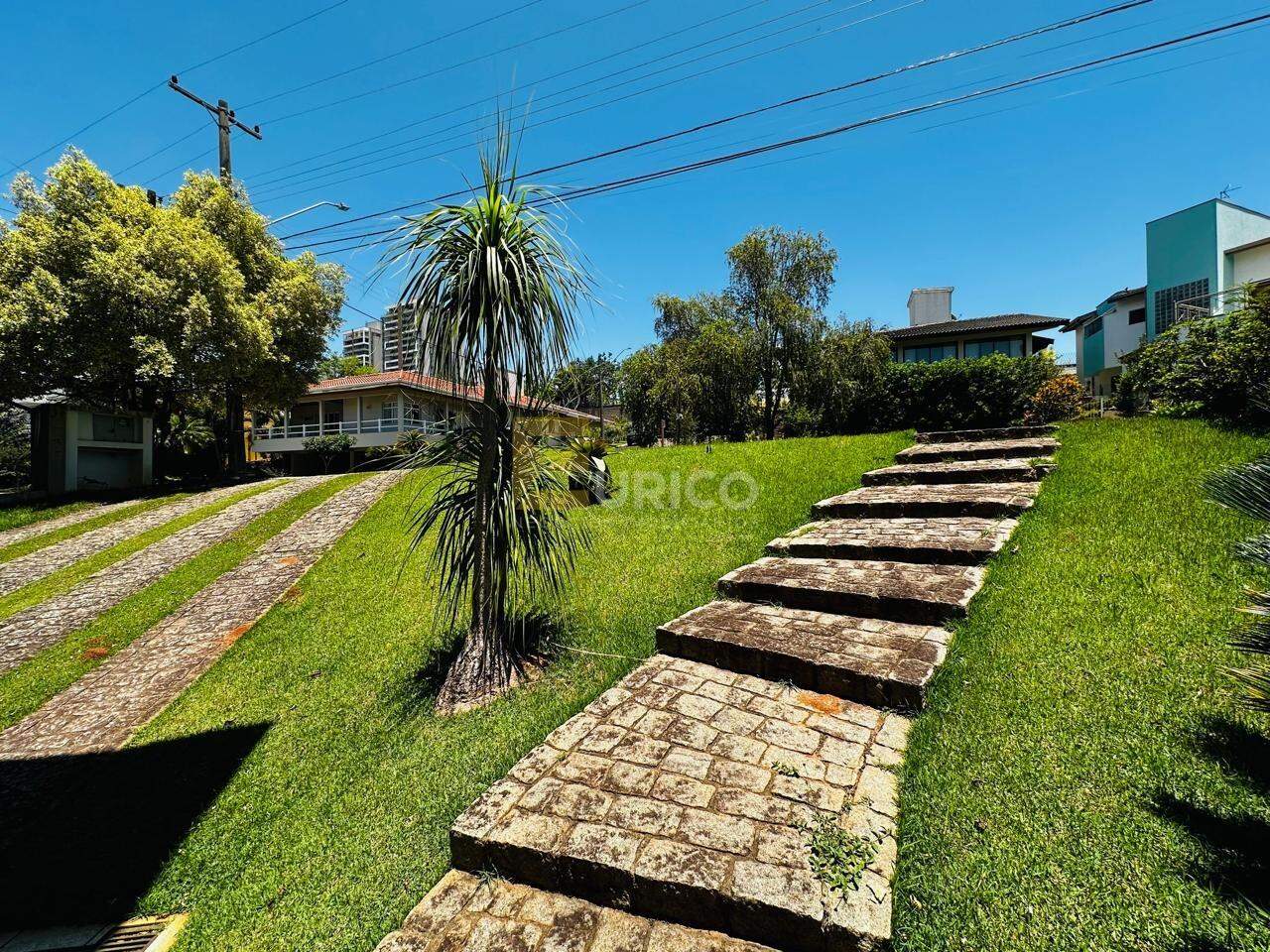 Casa em condomínio à venda no Condomínio Residencial Portal do Quiririm em Valinhos/SP: 
