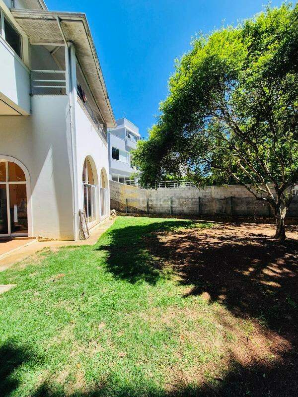 Casa em condomínio à venda no Condomínio Residencial Portal do Quiririm em Valinhos/SP: 