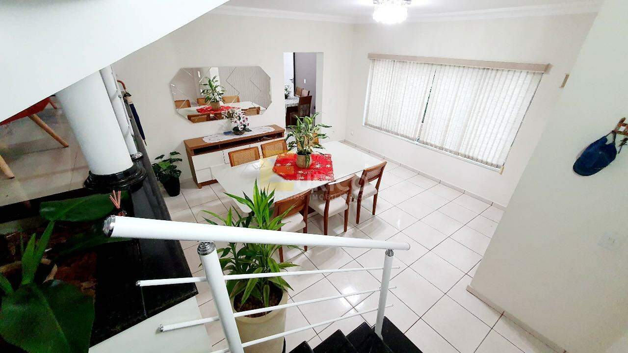 Casa em condomínio à venda no Condomínio Residencial Villa Fontana em Valinhos/SP: 