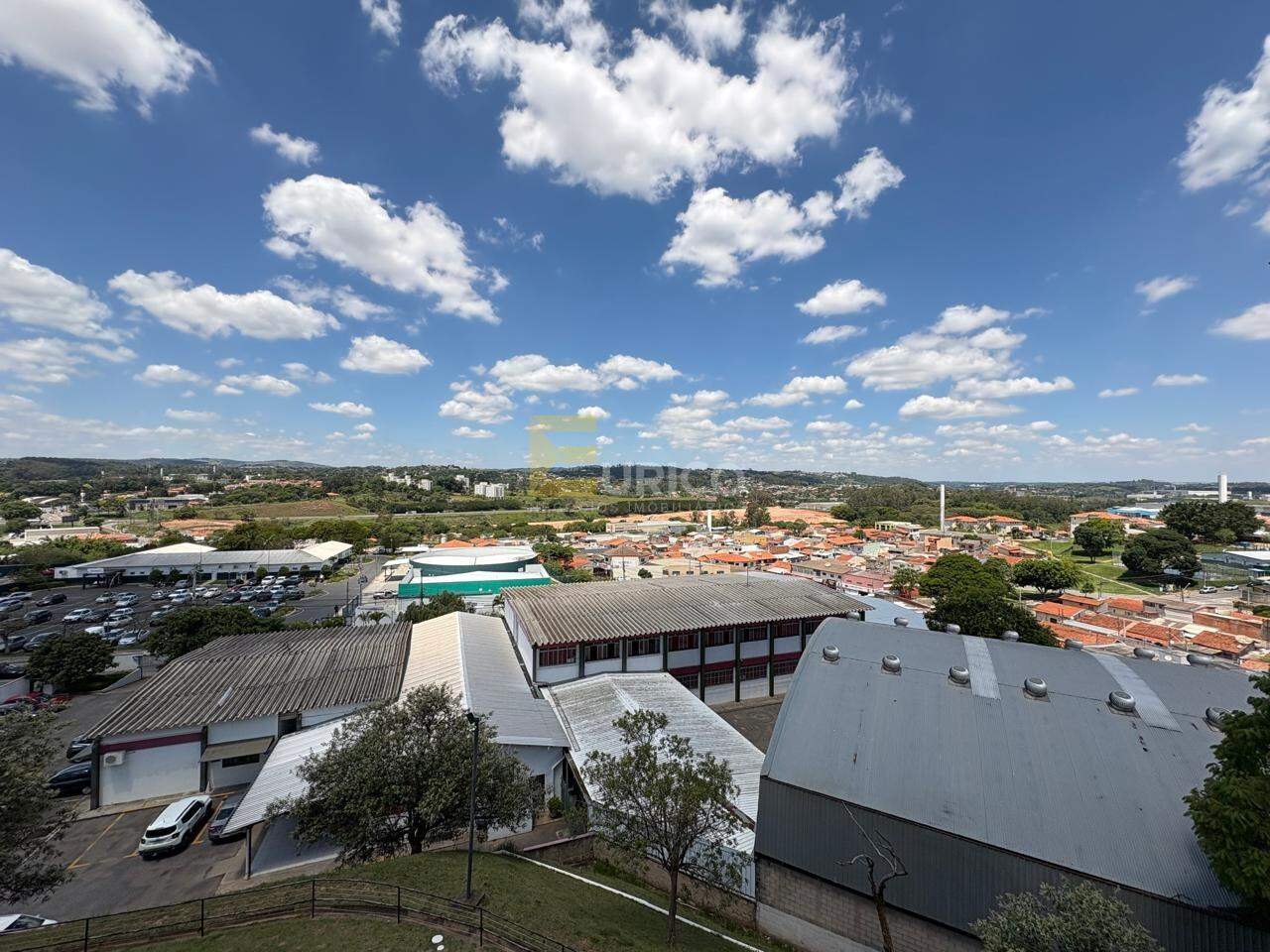 Apartamento à venda no Condomínio Sol Maior em Vinhedo/SP: VISTA DA JANELA DO QUARTO 