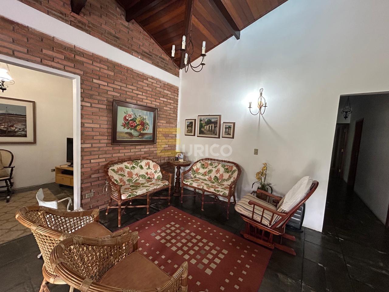 Casa em condomínio à venda no Condomínio Estância Marambaia em Vinhedo/SP: