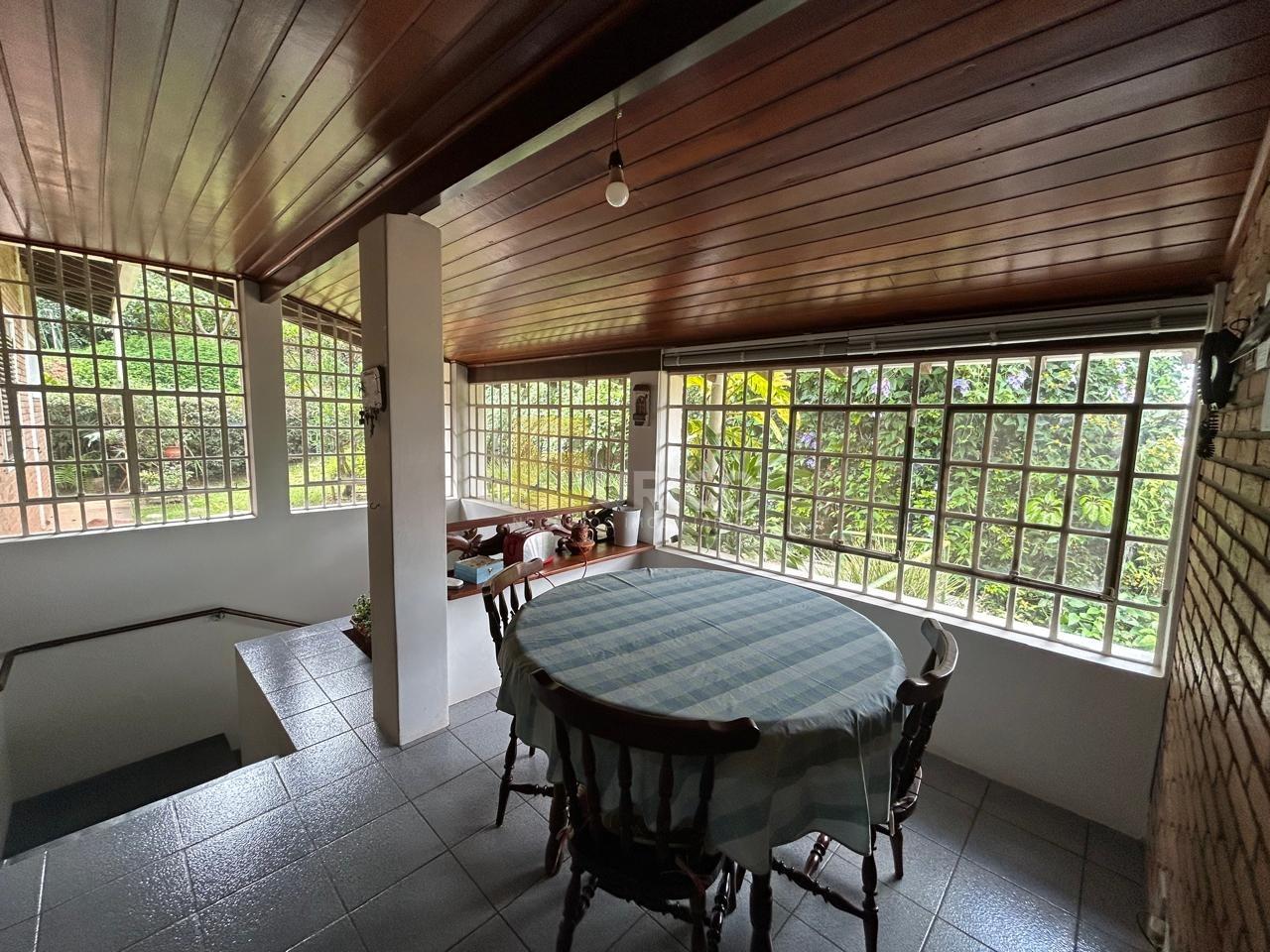 Casa em condomínio à venda no Condomínio Estância Marambaia em Vinhedo/SP: 