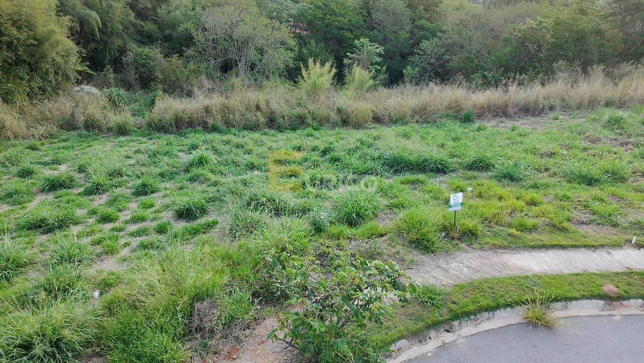 Terreno à venda no Pinheirinho em Vinhedo/SP: 