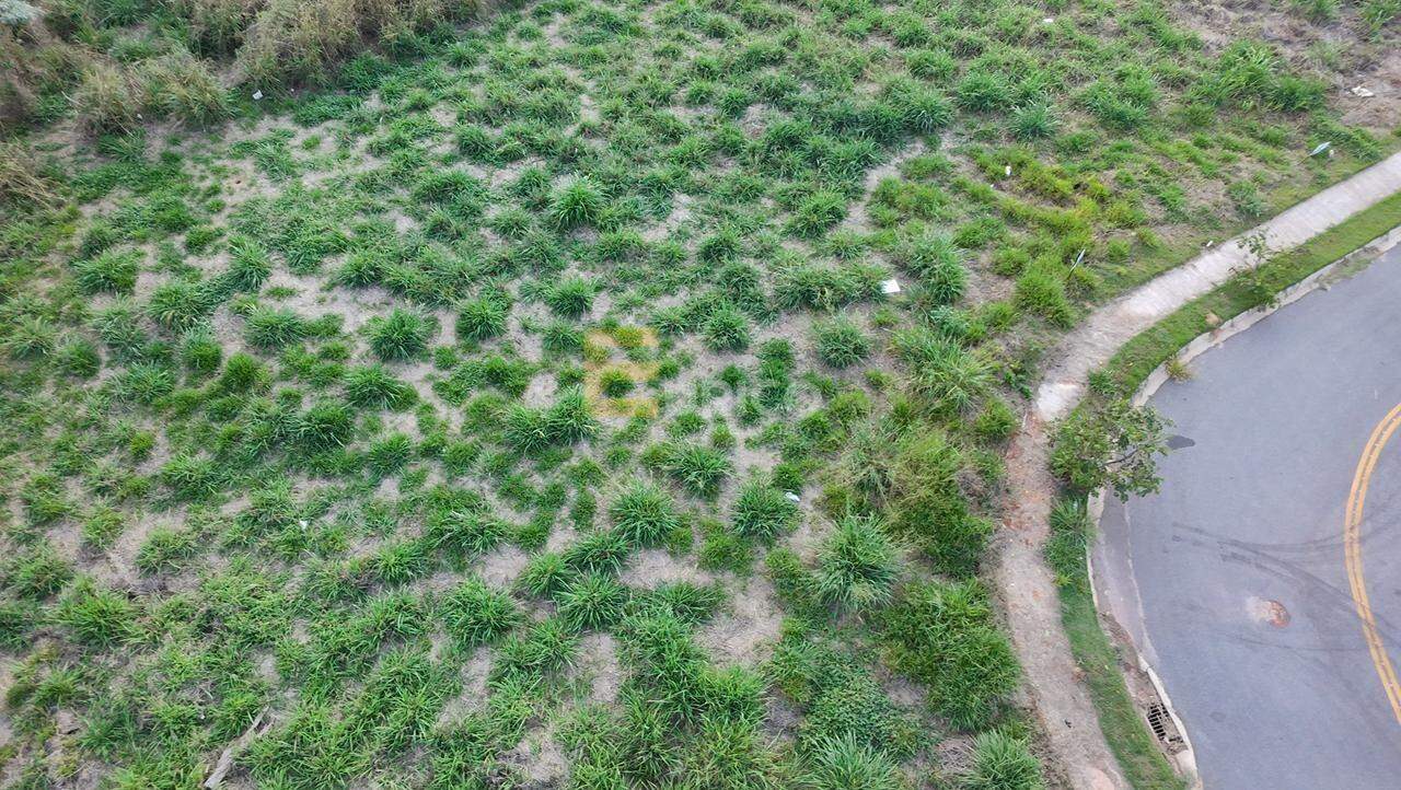 Terreno à venda no Pinheirinho em Vinhedo/SP: 