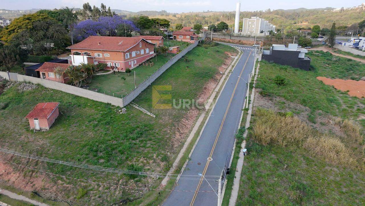 Terreno à venda no Pinheirinho em Vinhedo/SP: 