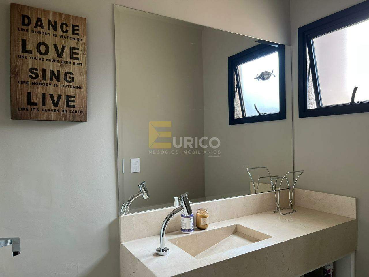 Casa em condomínio à venda no Condominio Vila Murano em Valinhos/SP: