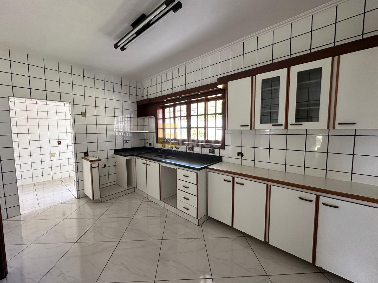 Casa em condomínio à venda no Condomínio Vista Alegre - Sede em Vinhedo/SP: 