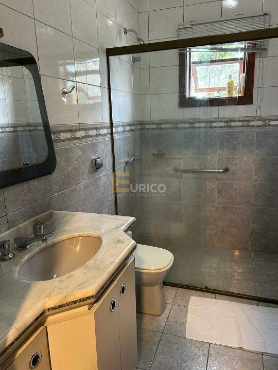 Casa em condomínio à venda no Condomínio Estância Marambaia em Vinhedo/SP: