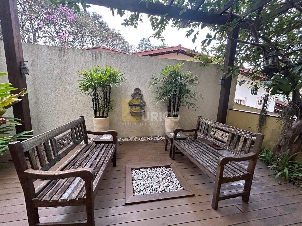 Casa em condomínio à venda no Condomínio Estância Marambaia em Vinhedo/SP: