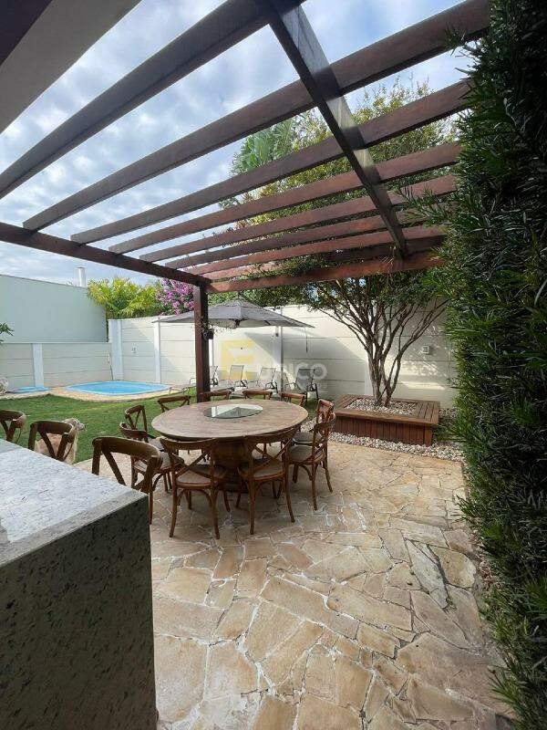 Casa em condomínio à venda no Condomínio Villaggio di Verona em Vinhedo/SP: 
