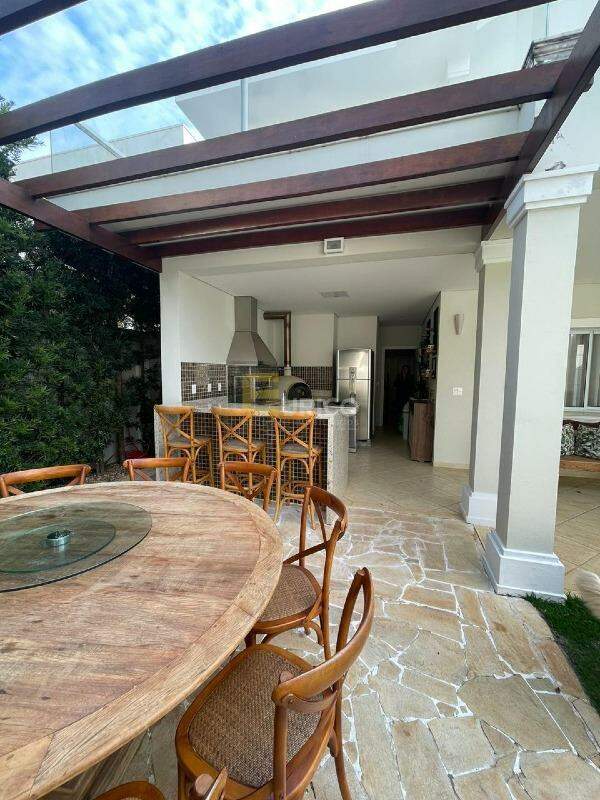 Casa em condomínio à venda no Condomínio Villaggio di Verona em Vinhedo/SP: 