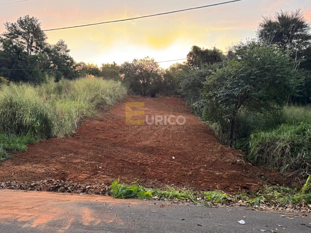 Terreno à venda no LOTEAMENTO SHANGRILÁ em Valinhos/SP: 