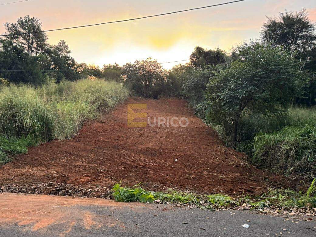 Terreno à venda no LOTEAMENTO SHANGRILÁ em Valinhos/SP: 