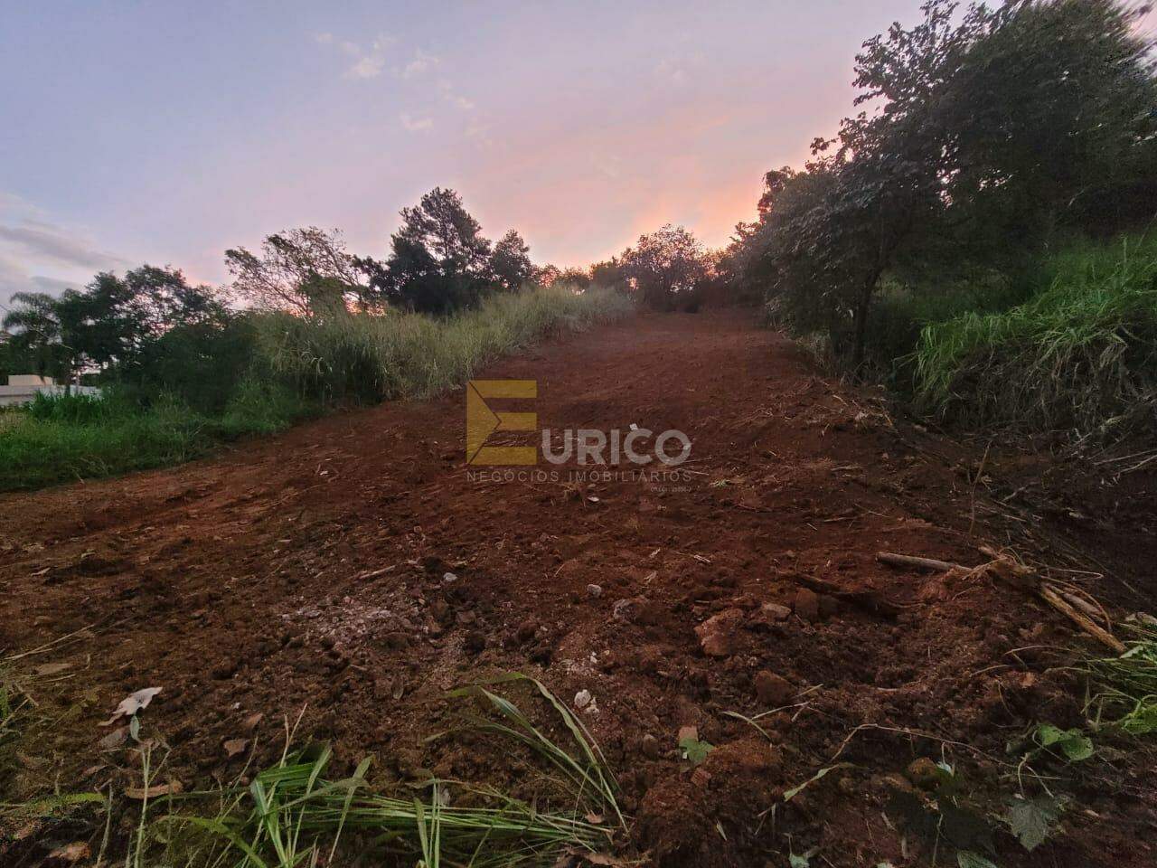 Terreno à venda no LOTEAMENTO SHANGRILÁ em Valinhos/SP: 
