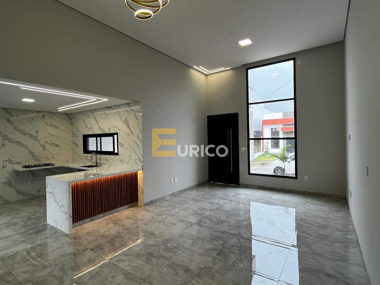 Casa em condomínio à venda no Jardim Novo Horizonte em Sorocaba/SP: 