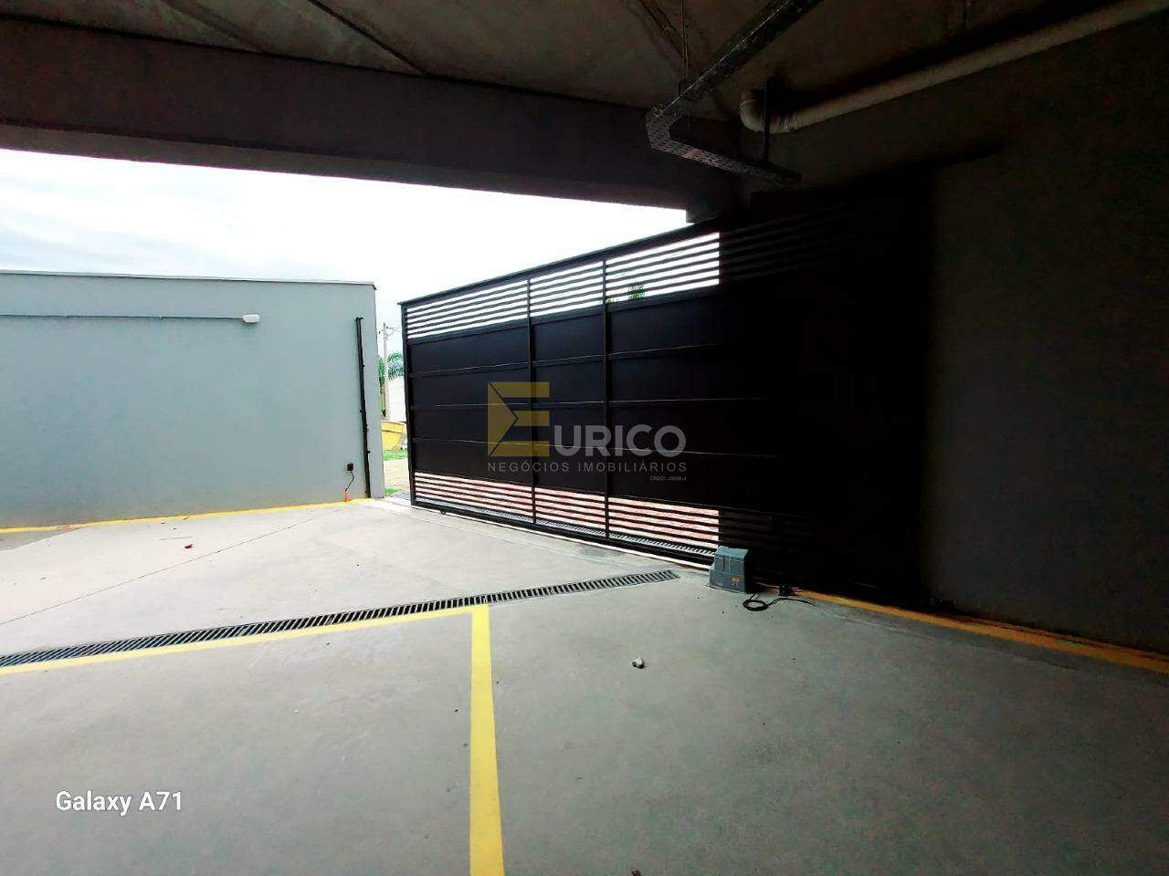 Sala à venda no Portal de Vinhedo em Vinhedo/SP: 