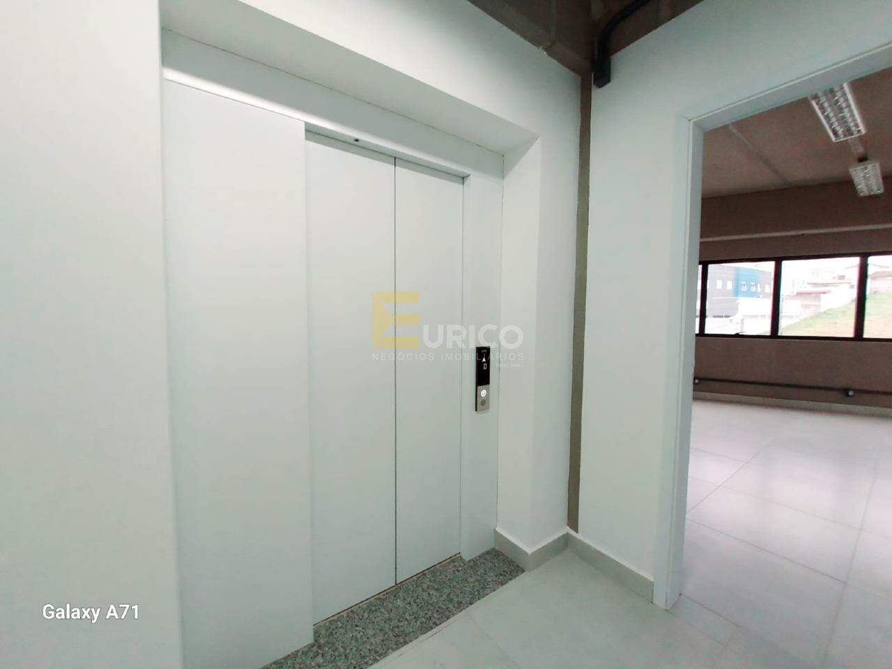 Sala à venda no Portal de Vinhedo em Vinhedo/SP: 